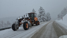 85 KÖY YOLU ULAŞIMA KAPANDI