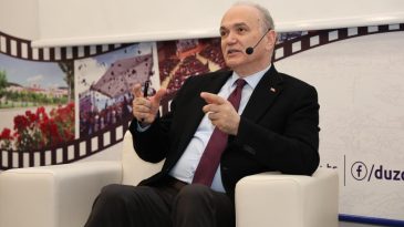 ÖZLÜ’DEN ÖĞRENCİLERE; “NE OLURSANIZ OLUN, EN İYİSİ OLUN”