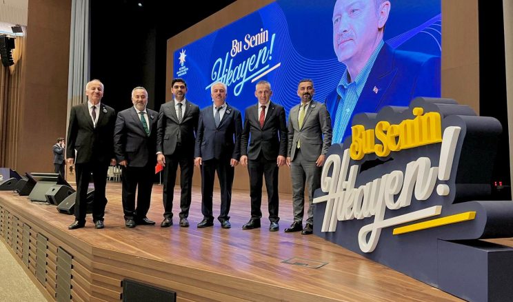 BAŞKANLAR ARTIK AKADEMİ MEZUNU