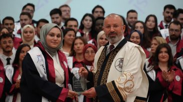 HEKİMLİĞE İLK ADIMLARINI ATTILAR