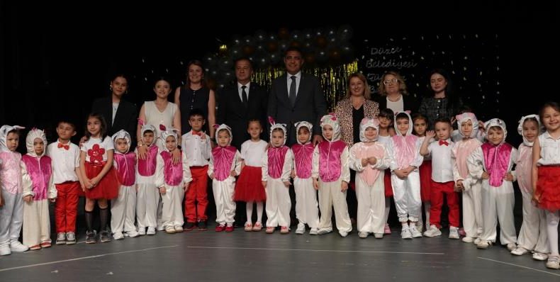 BELKA’NIN MİNİKLERİNDEN MUHTEŞEM YIL SONU GÖSTERİSİ
