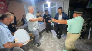 BİR ASIRDIR SÜREN BAYRAM GELENEĞİ