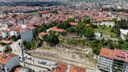 BİTİNYA’NIN İLK STADİONU TURİZME KAZANDIRILIYOR