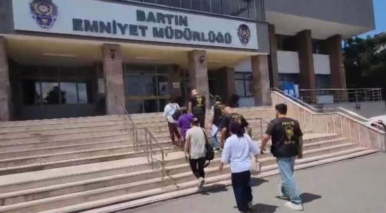 29 NOKTAYA FUHUŞ BASKINI