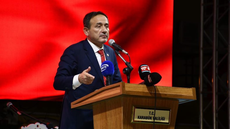 “15 TEMMUZ YÜZYILIN KAHRAMANLIK DESTANIDIR”