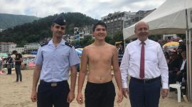 YAĞLI DİREK YARIŞLARINDA BÜYÜK HEYECAN YAŞANDI