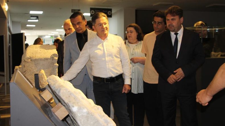 TARİHE IŞIK TUTAN ESERLER İLK KEZ SERGİLENDİ