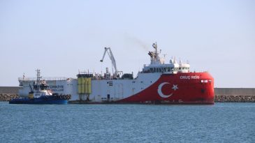 ORÇU REİS FİLYOS’A DEMİR ATTI