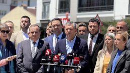 CHP LİDERİ ÖZEL YANGIN FACİASI DURUŞMASI İÇİN BOLU’DA