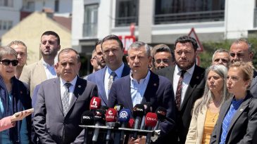 CHP LİDERİ ÖZEL YANGIN FACİASI DURUŞMASI İÇİN BOLU’DA