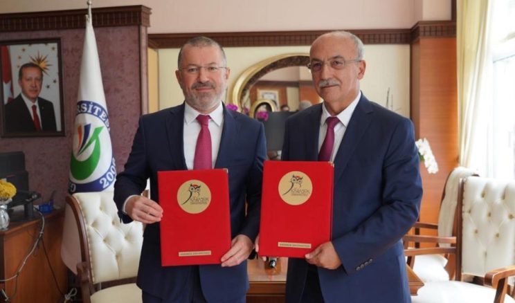 KARADENİZ’İN İKİ ÜNİVERSİTESİ ARASINDA İŞ BİRLİĞİ PROTOKOLÜ