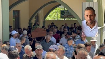 GÖRME ENGELLİ EŞİ TARAFINDAN BIÇAKLANDI