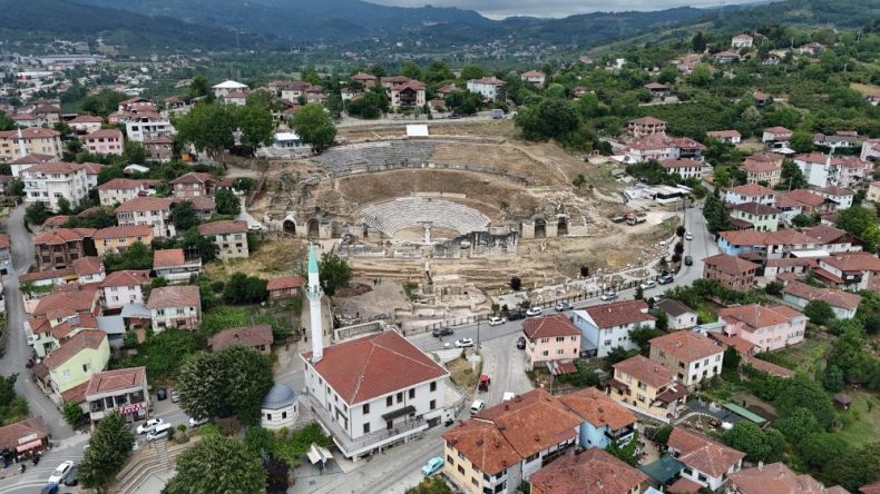 KAZMAYI VURDUKÇA TARİH FIŞKIRIYOR