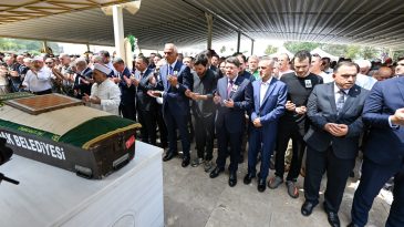 ZONGULDAK ZEKİ BABAYI SON YOLCULUĞUNA UĞURLADI