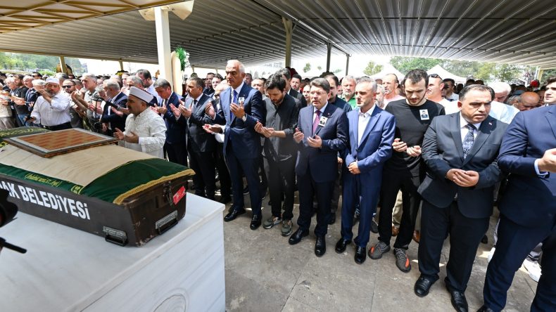 ZONGULDAK ZEKİ BABAYI SON YOLCULUĞUNA UĞURLADI