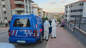 ŞÜPHELİ YANGIN SONRASI KARI-KOCA ÖLÜ BULUNDU