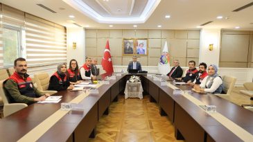 TIBBİ AROMATİK BİTKİ ÜRETİMİNDE ASTRONOMİK ARTIŞ