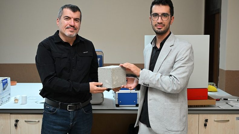 3 ÜNİVERSİTE TARAFINDAN GELİŞTİRİLEN GÜÇLENDİRİLMİŞ KÖPÜK BETON TESCİLLENDİ