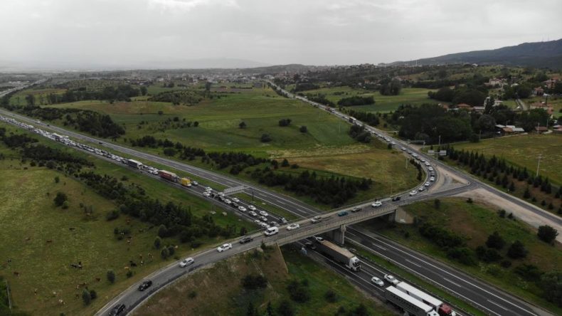 TEM’İN BOLU’DAN KARABÜK’E GEÇİSİ 18 GÜN KAPALI