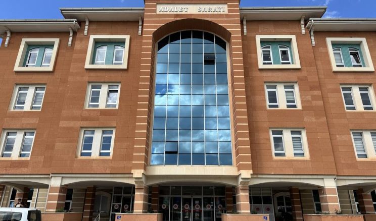 ÇOCUK İSTİSMARCISI SERVİS ŞOFÖRÜNE 32 YIL