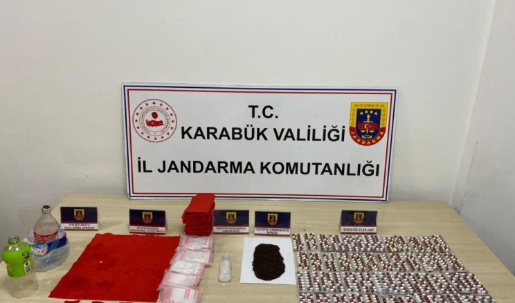 JANDARMA TORBACILARA GÖZ AÇTIRMIYOR