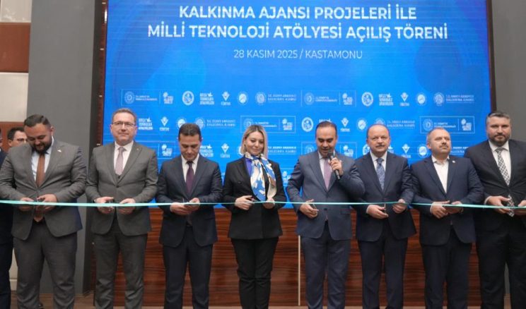BAKAN KACIR 13 PROJENİN AÇILIŞINI YAPTI