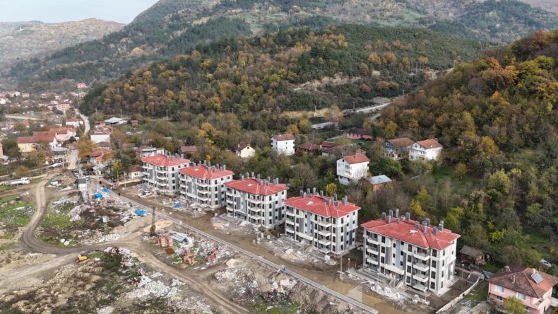 BİR KÖY MODERN BİR İLÇEYE DÖNÜŞÜYOR