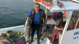 ŞANSLI BALIKÇI BALIĞIN KRALINI YAKALADI