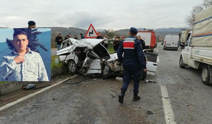 FECİ KAZADA 1 ÖLÜ 2 YARALI