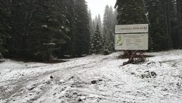 YÜKSEK TEPELER BEYAZA BÜRÜNDÜ