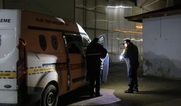 İKİ GRUP ARASINDAKİ KAVGA ÖLÜMLE SONUÇLANDI