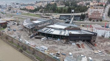 CUMHURİYET KENTİNE YAKIŞAN BİR GÖRÜNTÜYE KAVUŞUYOR