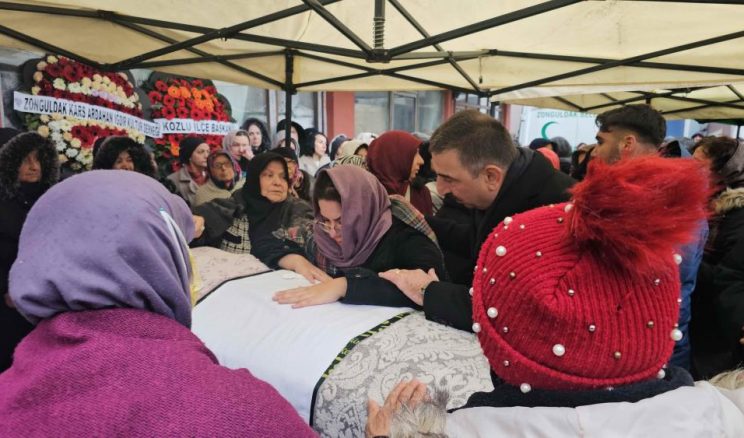 TALİHSİZ AİLENİN FİLMLERİ ARATMAYAN HİKAYESİ!