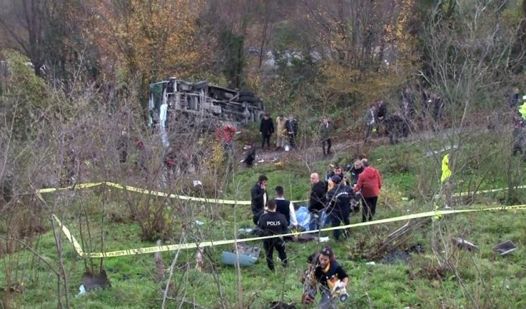 6 MİLLİ EĞİTİM PERSONELİNE HAPİS CEZASI