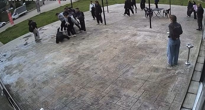 AKRAN ZORBALIĞI SOKAKLARA TAŞTI