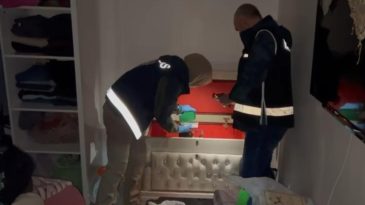 TEFECİLİK OPERASYONUNDA 12 TUTUKLU