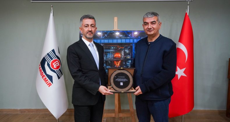 AYCAN VE HADUTOĞLU ONURUNA VEDA YEMEĞİ