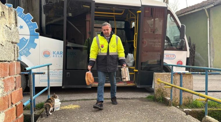 HERGÜN 450 KİŞİYE SICAK YEMEK