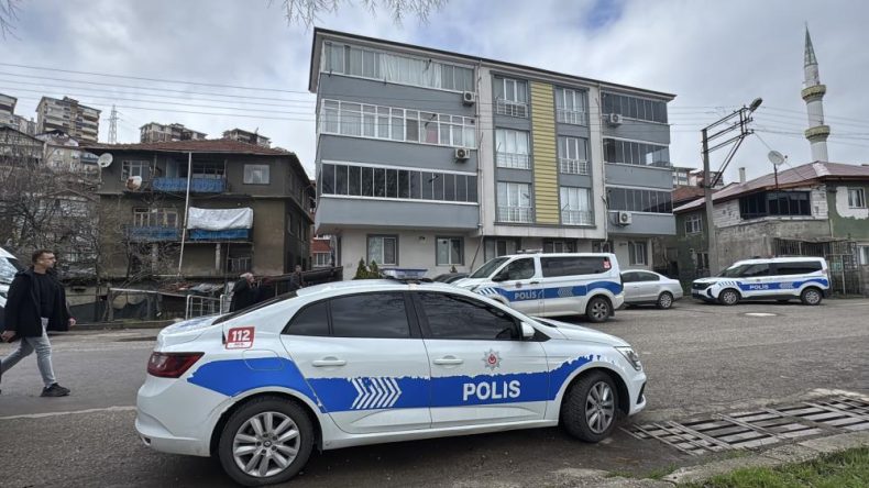 YAŞLI KADIN EVİNDE VEFAT ETMİŞ HALDE BULUNDU