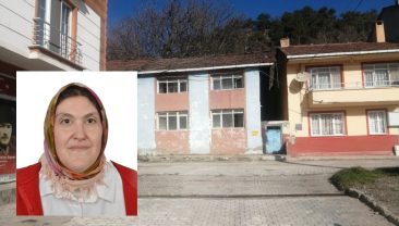 EVİNDE BAYGIN BULUNDU, HASTANEDE HAYATINI KAYBETTİ