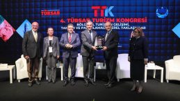 BAŞKAN ÖZLÜ TURİZM TEMSİLCİLERİYLE BULUŞTU