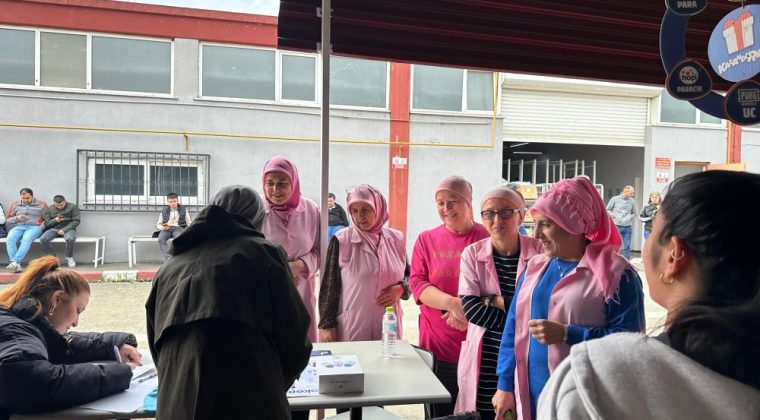 KADIN İŞÇİLERDEN SİGARA BIRAKMA ETKİNLİĞİNE YOĞUN İLGİ