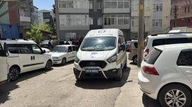 YALNIZ ADAM EVİNDE ÖLÜ BULUNDU