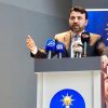 “AK PARTİ’DE ESKİ OLMAZ, BAYRAK YARIŞI OLUR”