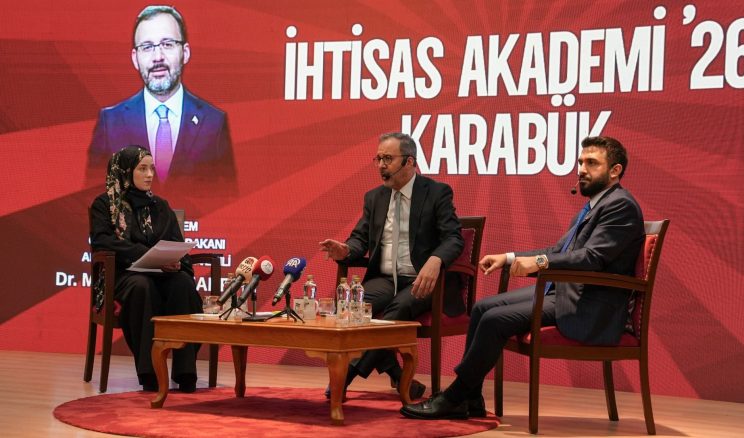 TÜGVA’DA HEDEF; DAHA GÜÇLÜ GENÇLİK