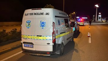 GENÇ YAYA AĞIR YARALANDI