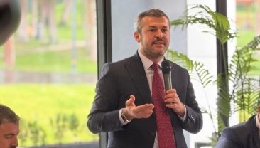 “MAHKEMENİN KARARINI UYGULAMAK ZORUNDAYIZ”