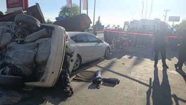 İSTASYONA DALAN OTOMOBİL DEHŞET SAÇTI
