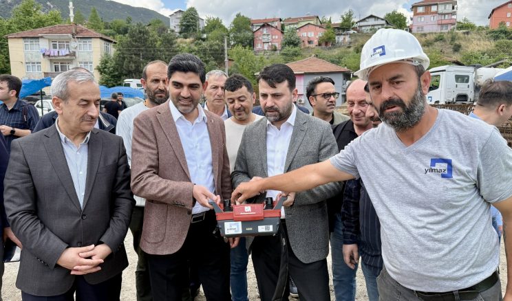 BİR MAHALLE DAHA MODERN OKULUNA KVUŞUYOR