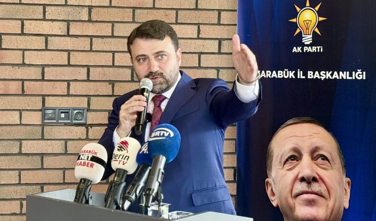 ŞAHİN BAŞARININ SIRLARINI AÇIKLADI;BİRLİK, BERABERLİK VE TEVAZU